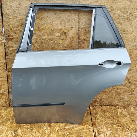 Двері задні, ліві 41527261481 BMW