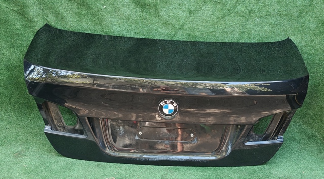 Кришка багажника кузова 41627240552 BMW