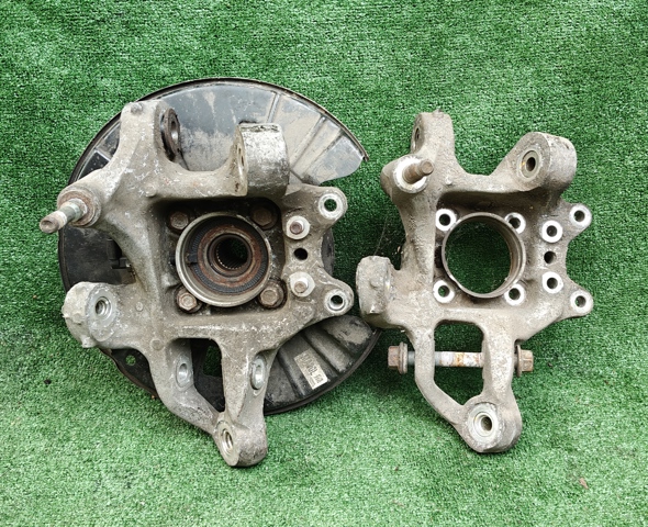 Цапфа поворотного кулака 4230550100 TOYOTA
