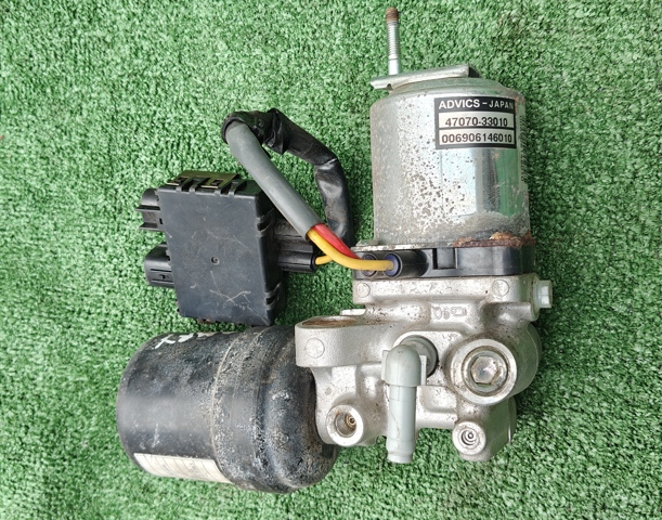 Насос вакуумний 4707033020 TOYOTA