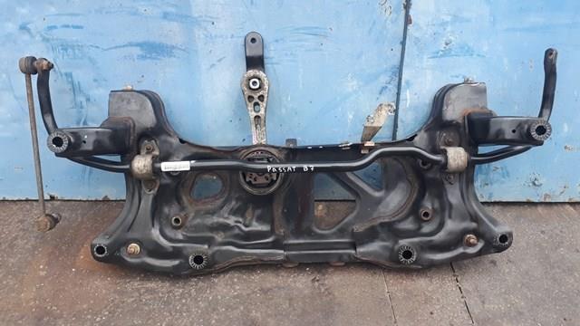 Підрамник передньої підвіски Volkswagen Passat B8