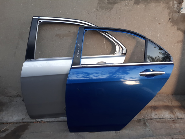 Двері задні, ліві 67550SEA900ZZ HONDA
