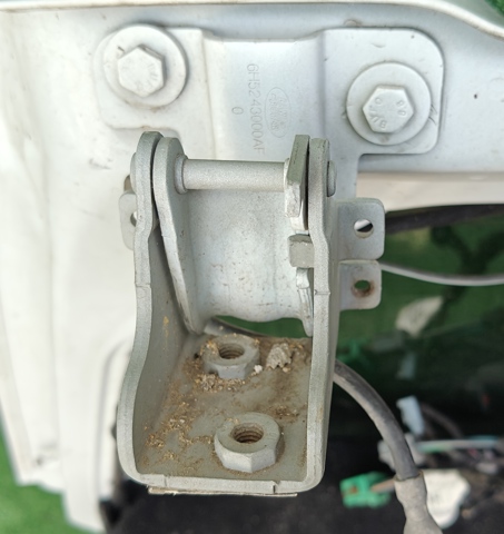 Завіса задніх дверей, ляди 6H5243000AF LAND ROVER