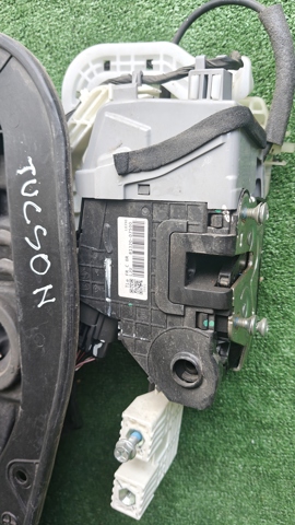 Замок двері правої передньої 81320D7500 HYUNDAI