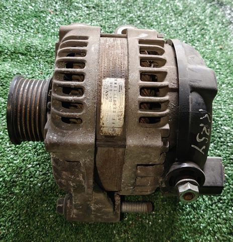 Авто генератор 8W8310300BA LAND ROVER