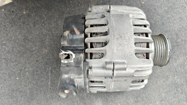 Генератор 9826573480 PEUGEOT