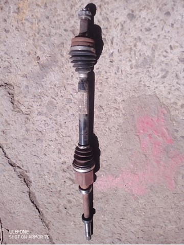 Привід передній правий 9836235180 PEUGEOT