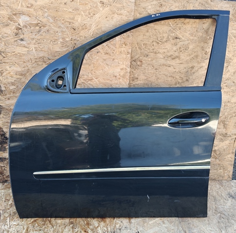 Водійські двері A1647200905 MERCEDES