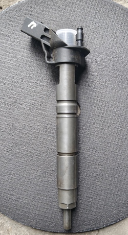 Форсунка інжектора A642070 MERCEDES