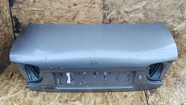 Кришка багажника кузова CA0152610E MAZDA