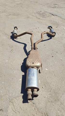 Середній глушник LR015856 LAND ROVER