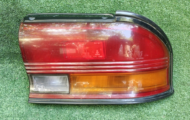 Задні ліхтарі MB831392 MITSUBISHI