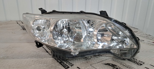 Фара основна права 8113012D80 TOYOTA