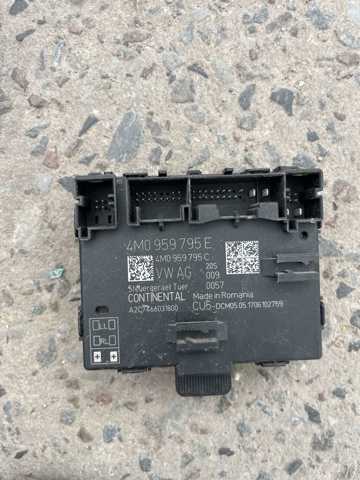 Блок комфорту задніх дверей 4M0959795E VAG