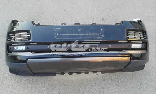 Бампер на авто LR064624 LAND ROVER