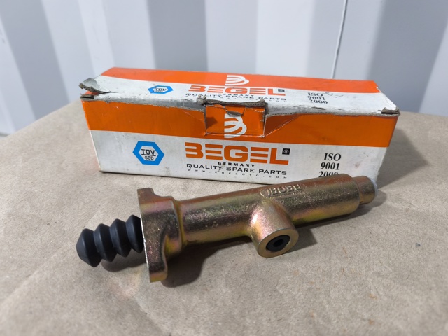 Циліндр зчеплення BG29010 BEGEL