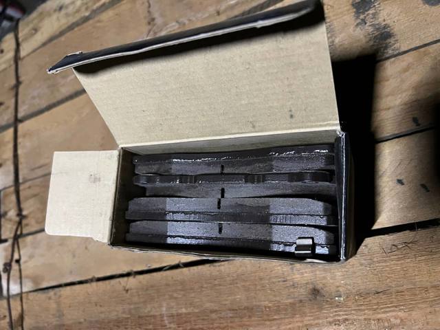 Передні гальмівні колодки FPH24 FRIXA