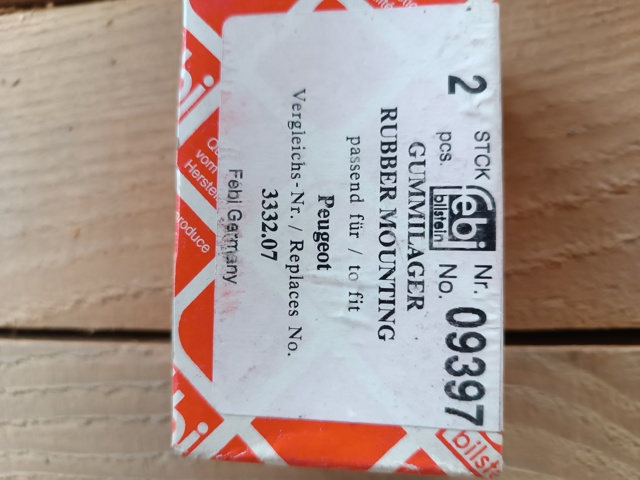 Сайлентблок задньої підвіски 09397 FEBI