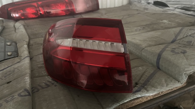 Ліхтар задній лівий A2539061100 MERCEDES