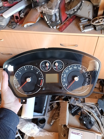 щиток приладу 1776172 FORD