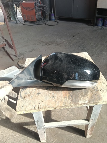 Дзеркало ліве 8794033821 TOYOTA