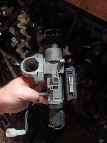 Замок запалювання 96261298 GM