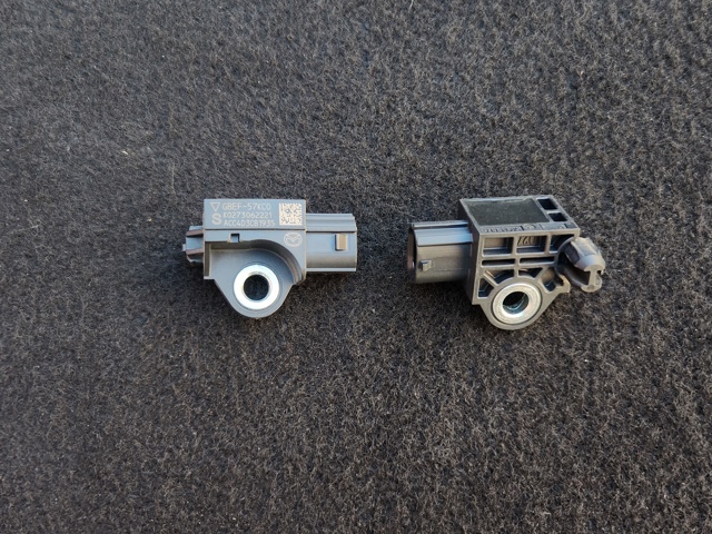 Датчик подушки безпеки GBEF57KC0 MAZDA