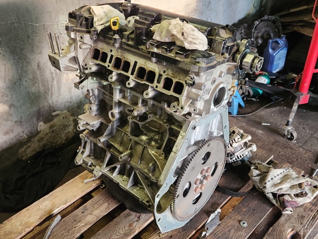 Мотор в зборі PYZC02300C MAZDA