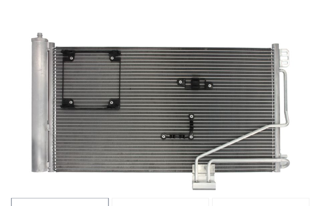 Радіатор охолодження кондиціонера AC893572 MAXGEAR