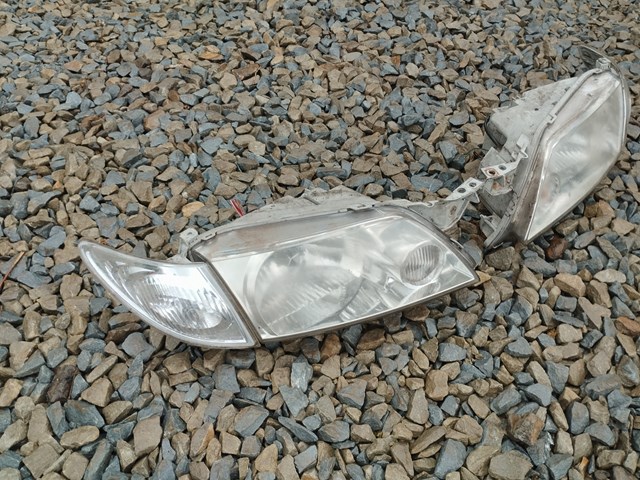 Фара основна права CB0151160B MAZDA