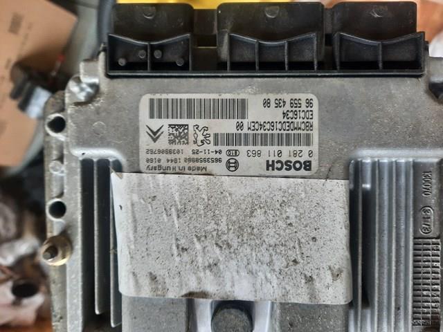 Блок двигуна 0281011863 BOSCH