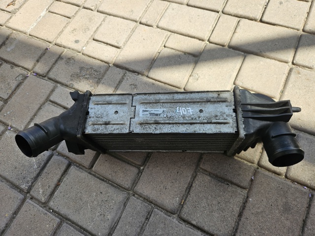Охолоджувач наддувочного повітря 0384G6 PEUGEOT
