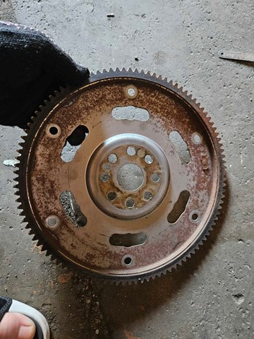 Маховик із зубчастим ободом в зборі 2262069G10 SUZUKI