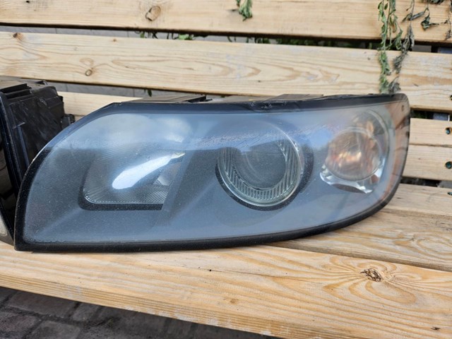 Основна фара в зборі ліва 31335221 VOLVO