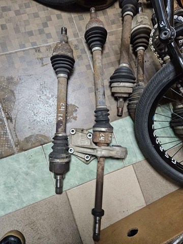 Привід лівий 3272LW PEUGEOT