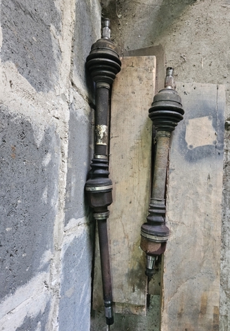 Привід лівий 3272LX PEUGEOT
