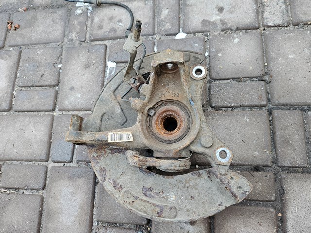 Цапфа - поворотний кулак передній, правий 3647A9 PEUGEOT