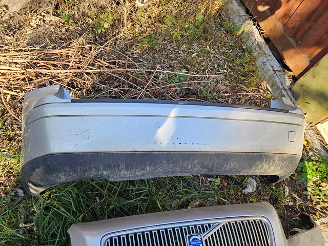 Бампер задній 39897064 VOLVO