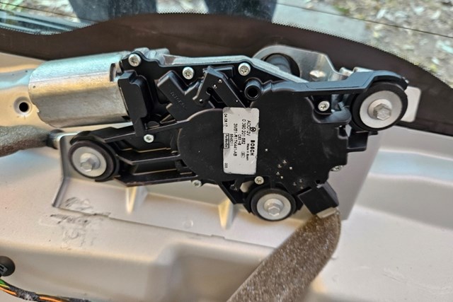 Двигун склоочисника заднього скла 3M51R17K441AB FORD