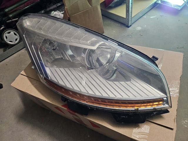 Фара комбінована, передня 6206A8 PEUGEOT