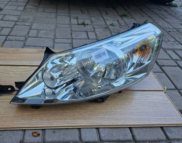Блок фара ліва 6208C5 PEUGEOT