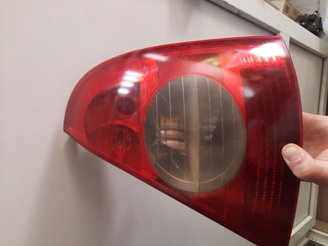 Ліхтар задній правий 8200071414 RENAULT
