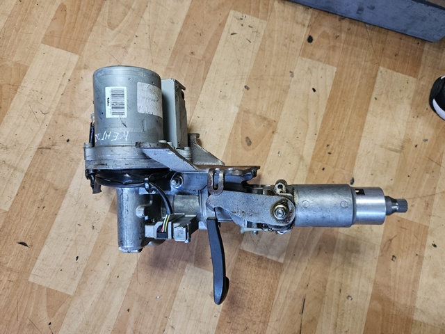 Колонка рульова 8201558590 RENAULT