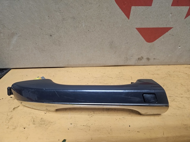 Ручка передніх дверей зовнішня, права 82661D9710 HYUNDAI