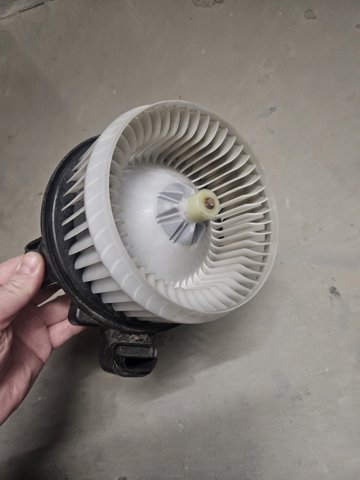 Електромотор пічки 871030E040 TOYOTA