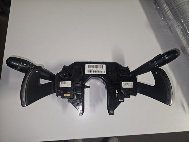 Перемикач підрульовий 96644965XT PEUGEOT