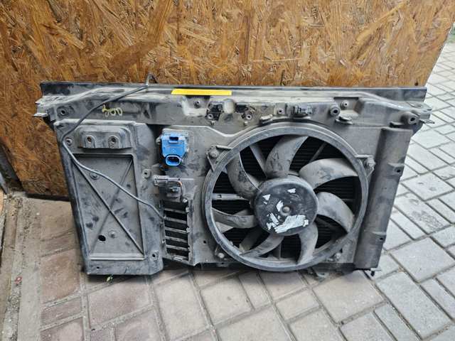 Рамка передньої панелі 9676569080 PEUGEOT