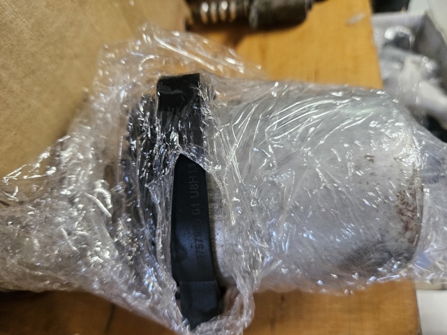 Корпус паливного фільтра 9809757980 PEUGEOT