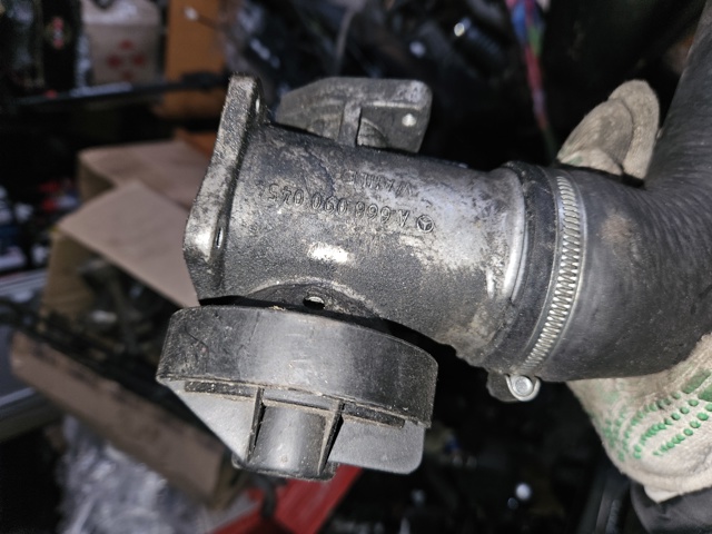 Клапан EGR A6680900454 MERCEDES