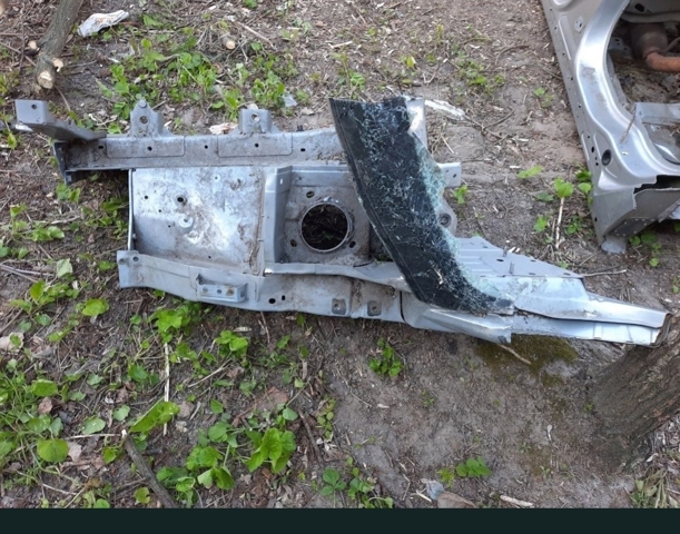 Чверть передня ліва G51113NFMA NISSAN